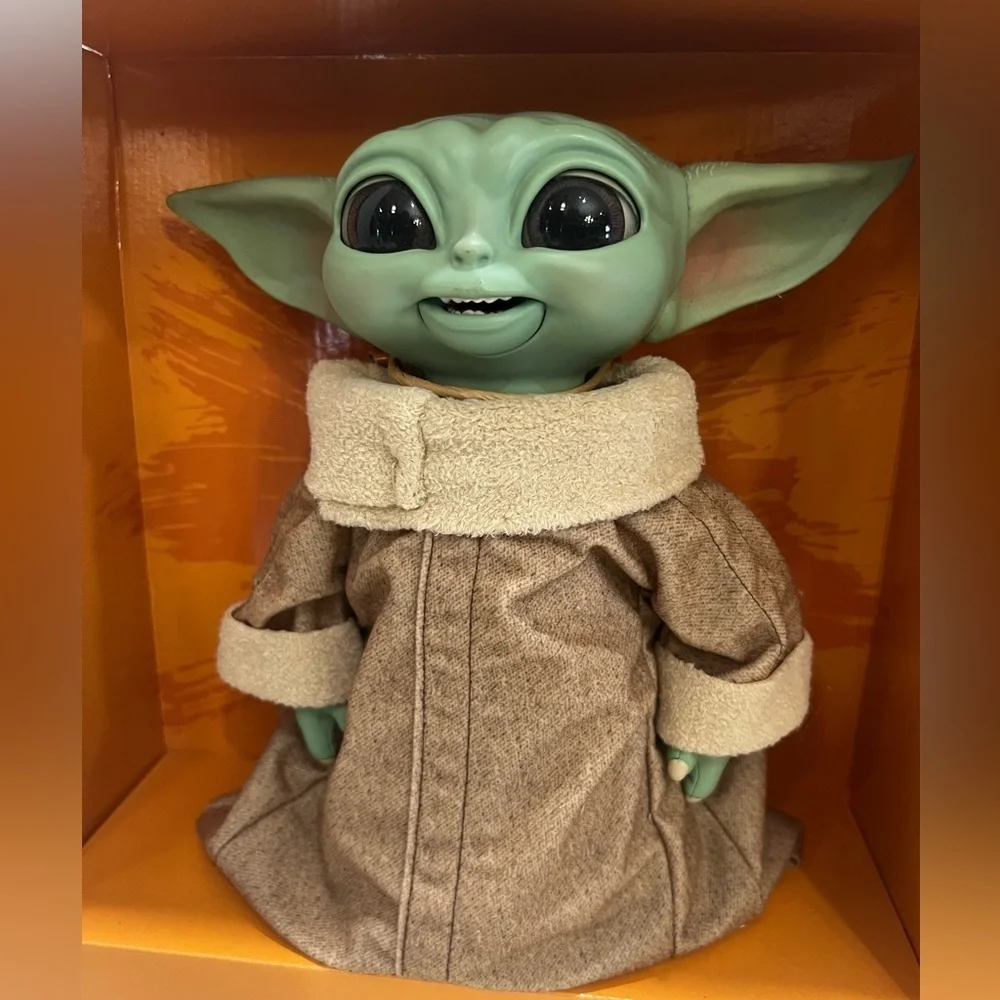 Star Wars Baby Yoda Green and Brown Doll